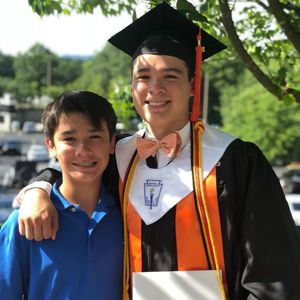 Meet your Posher, Brandon